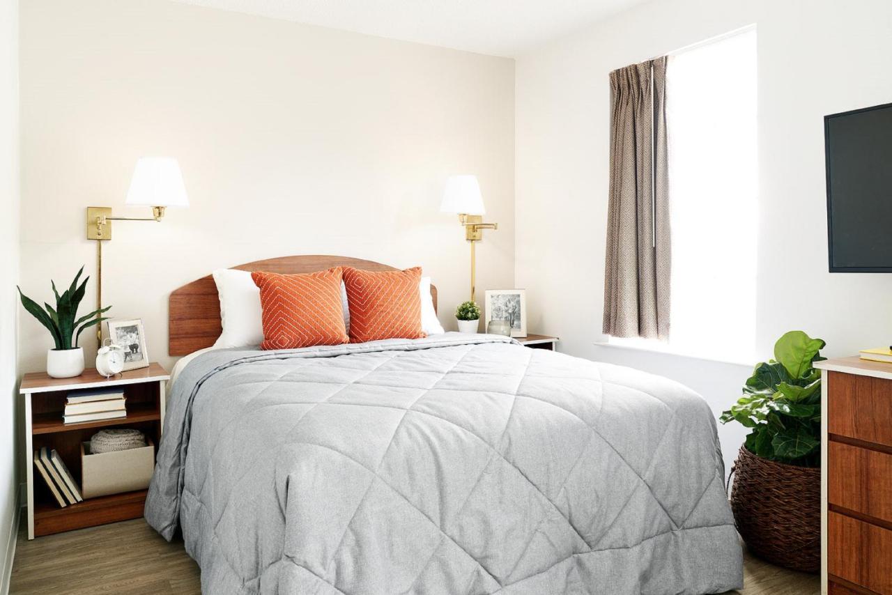 Intown Suites Extended Stay St. Louis Mo - St. Charles Saint Charles Ngoại thất bức ảnh